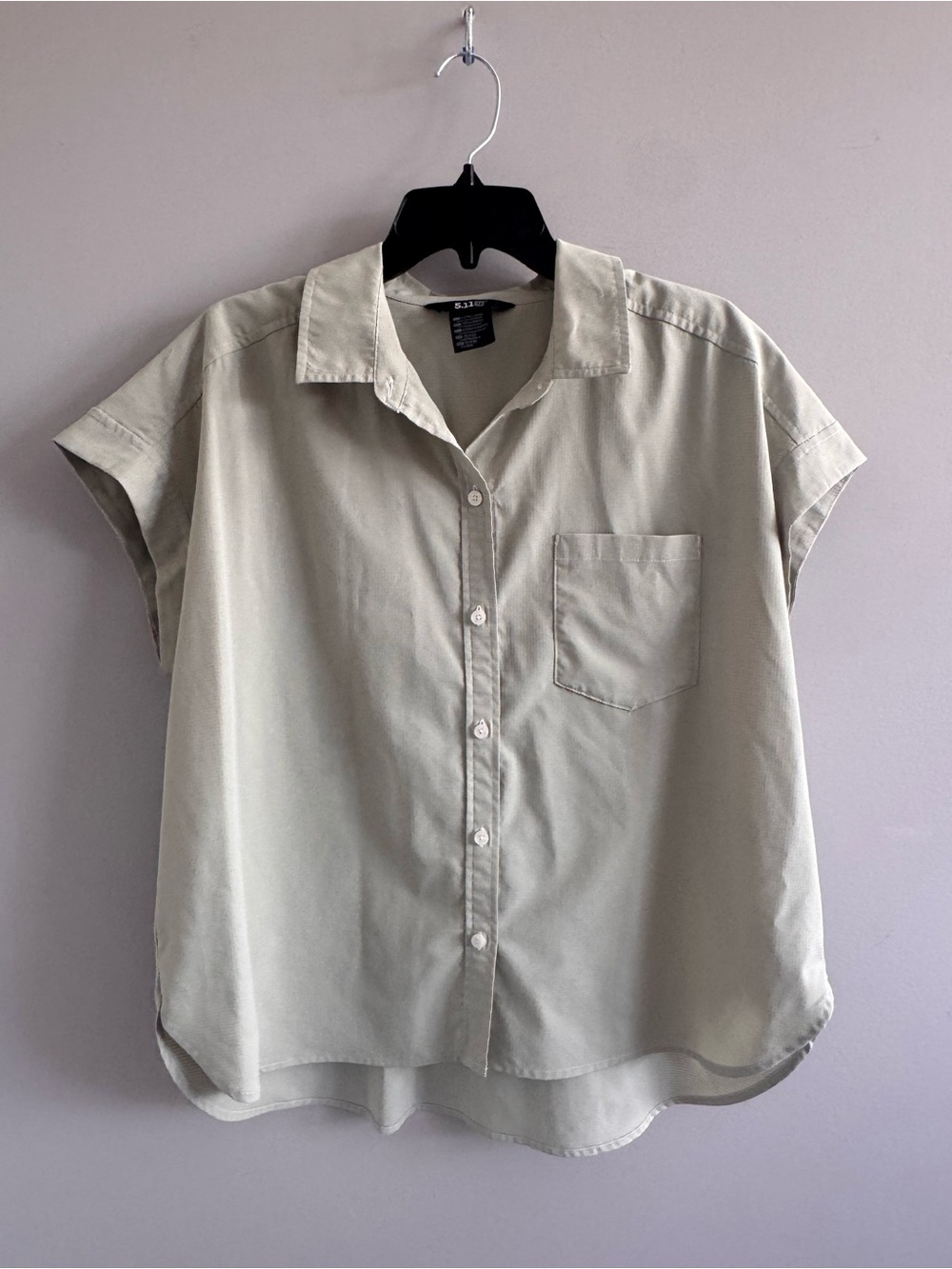 5.11 Tactical Women’s XL Ripstop Button Front Hiking Shirt Khaki - Picture 1 of 5